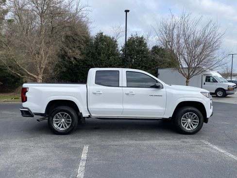 Used 2026 Chevrolet Colorado LT image 10