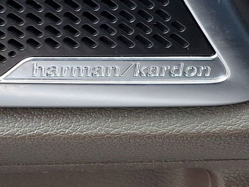 Used 2020 Kia Telluride SX image 32