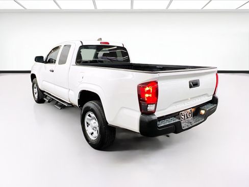 Used 2022 Toyota Tacoma SR RWD image 6
