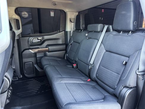 Used 2020 GMC Sierra 1500 Elevation w/ Elevation Value Package image 33