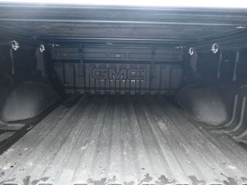 Used 2018 GMC Canyon SLT w/ Driver Alert Package image 16