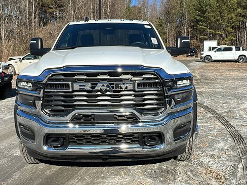 New 2025 RAM 5500 Tradesman image 3