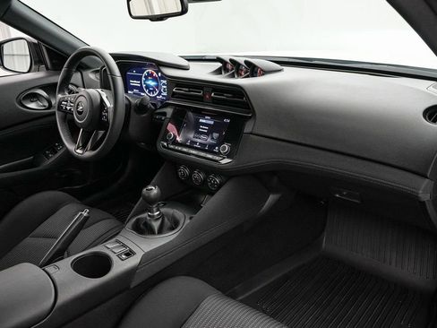 Used 2024 Nissan Z Sport w/ Floor Mat Package image 34