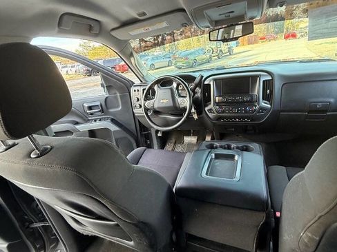 Used 2015 Chevrolet Silverado 2500 LT w/ Z71 Package, Off-Road image 12