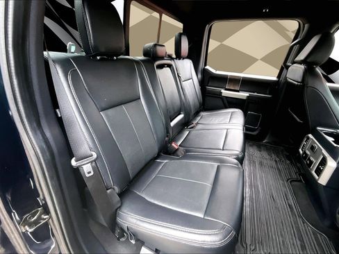 Certified 2022 Ford F350 Lariat w/ Lariat Ultimate Package image 27