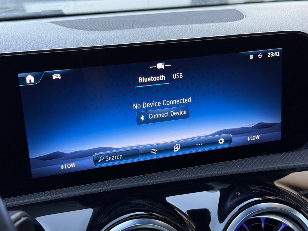 Certified 2025 Mercedes-Benz CLA 250 4MATIC image 21