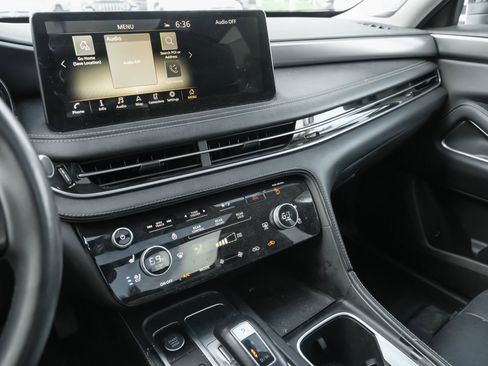 Certified 2023 INFINITI QX60 Luxe w/ Performance Audio Package AWD/4WD image 22