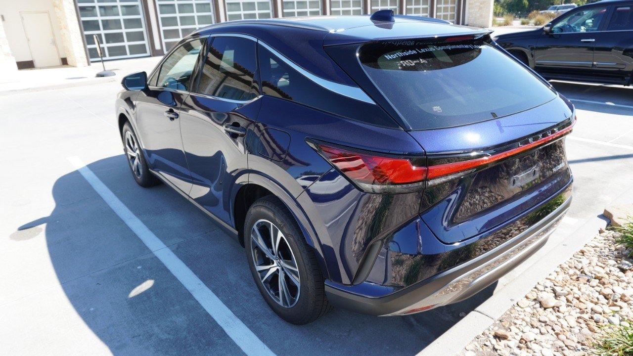 Certified 2025 Lexus RX 350 Premium w/ Accessory Package (Z1) FWD image 10