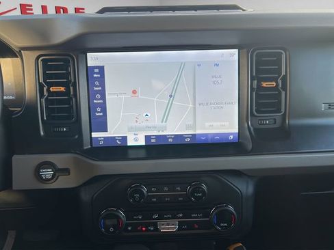 Used 2023 Ford Bronco Badlands w/ Sasquatch Package image 19