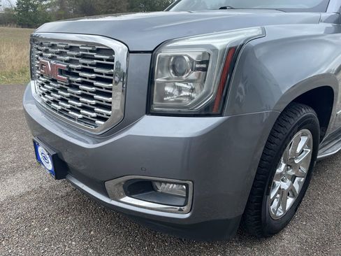 Used 2018 GMC Yukon Denali w/ Open Road Package image 9
