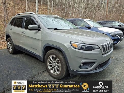 Used 2019 Jeep Cherokee Latitude Plus image 1