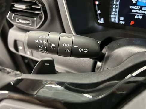 Used 2025 Honda Pilot Elite image 15