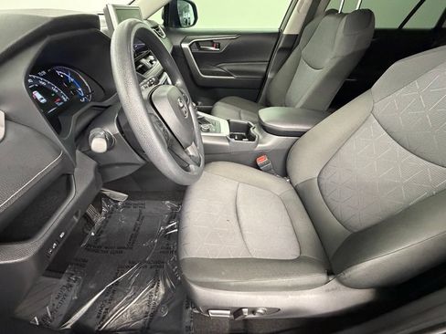 Certified 2025 Toyota RAV4 XLE AWD/4WD image 22