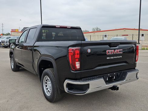 New 2026 GMC Sierra 1500 Pro image 3