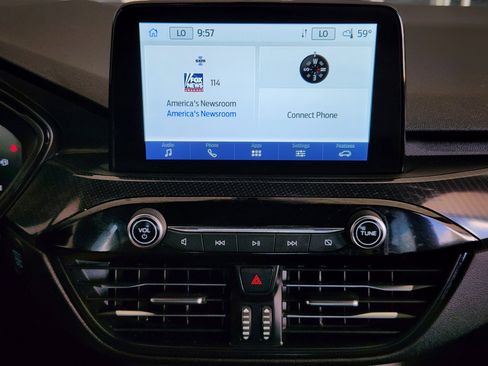 Used 2023 Ford Escape ST-Line image 18