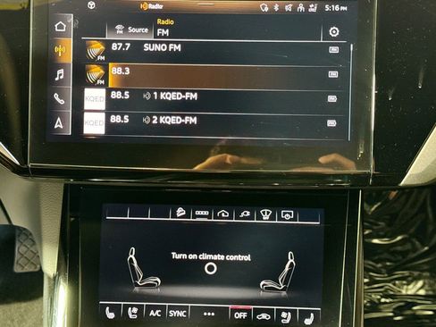 Used 2022 Audi e-tron Chronos w/ Chronos Package image 14