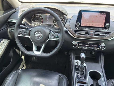 Used 2019 Nissan Altima 2.5 SL FWD image 27