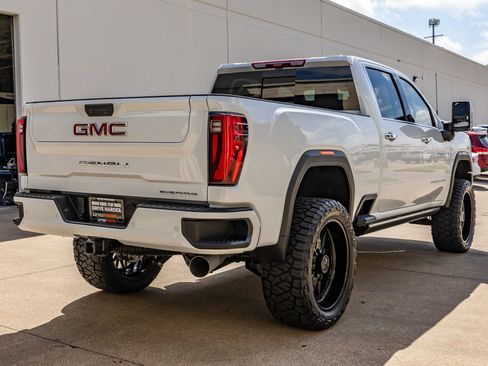 Used 2026 GMC Sierra 2500 Denali Ultimate AWD/4WD image 10