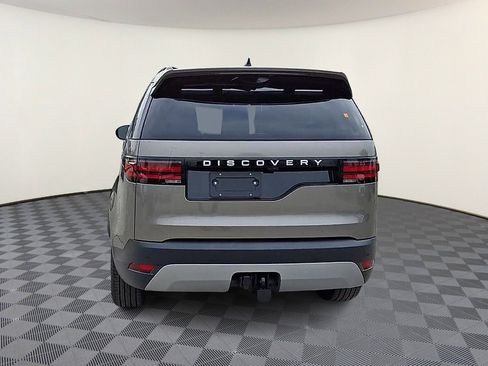 Certified 2025 Land Rover Discovery S image 7