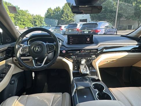 Used 2023 Acura MDX SH-AWD w/ Advance Package image 7