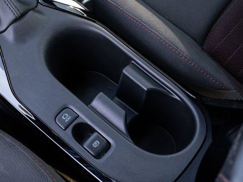 Used 2024 Toyota Corolla SE image 22