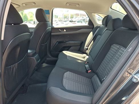 Used 2025 Kia K5 LXS FWD image 11
