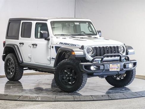 New 2023 Jeep Wrangler Unlimited Rubicon 4xe image 28