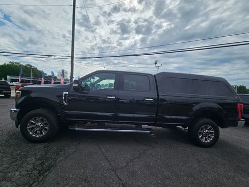 Used 2019 Ford F350 XLT w/ XLT Premium Package AWD/4WD image 2