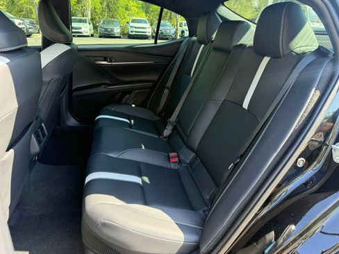 Used 2026 Toyota Camry Hybrid FWD image 7