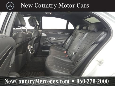 Used 2018 Mercedes-Benz S 560 4MATIC Sedan image 18