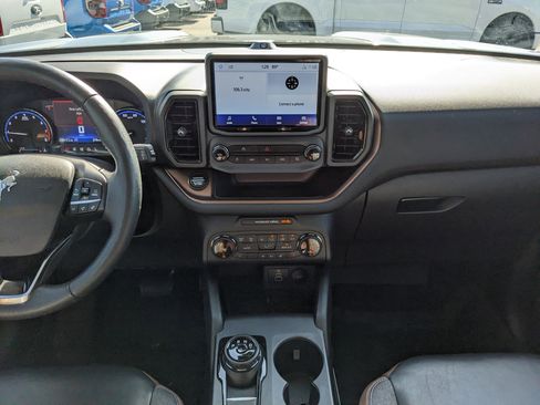 Used 2023 Ford Bronco Sport Outer Banks w/ Tech Package image 14