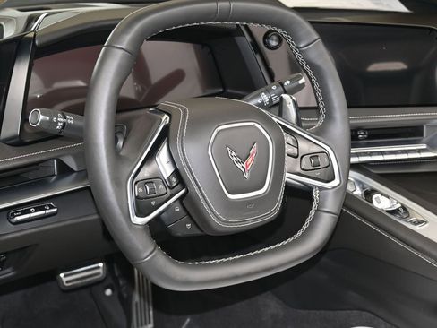 Used 2026 Chevrolet Corvette Stingray Convertible w/ 1LT image 13