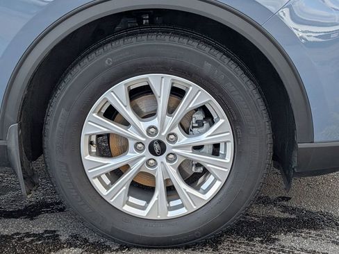 Used 2024 Ford Escape Active w/ Cold Weather Package image 18