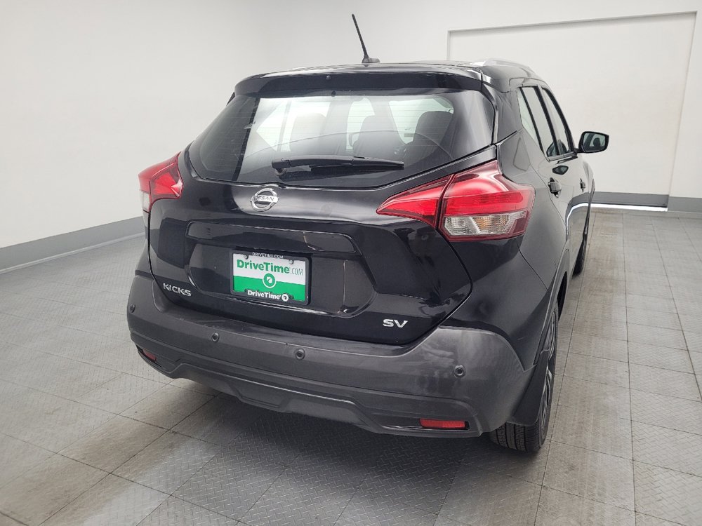 Used 2020 Nissan Kicks SV FWD image 7