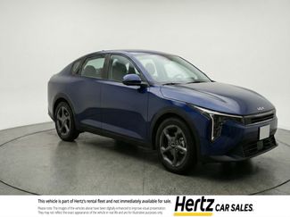 Used 2025 Kia K4 LXS video 1