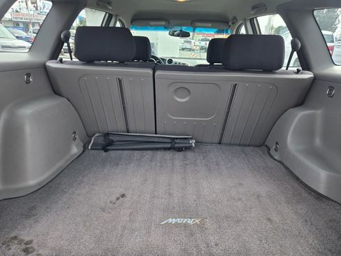 Used 2003 Toyota Matrix XR image 14