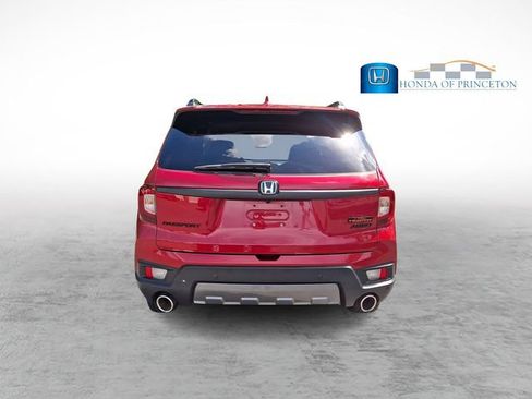 Certified 2023 Honda Passport TrailSport image 5
