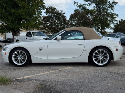 Used 2005 BMW Z4 2.5i RWD image 6