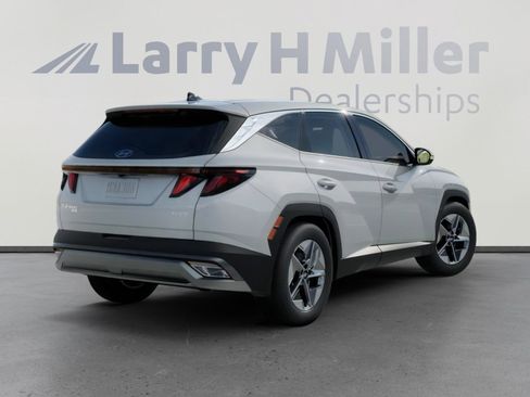New 2026 Hyundai Tucson SEL FWD image 4