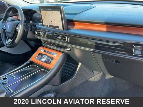 Used 2020 Lincoln Aviator Reserve w/ Equipment Group 201A image 23