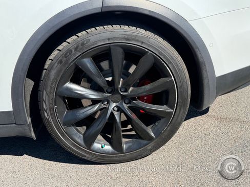 Used 2020 Tesla Model X Long Range image 12