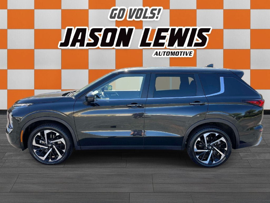 Used 2024 Mitsubishi Outlander SE AWD/4WD image 6