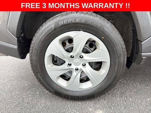 Used 2020 Toyota RAV4 LE w/ Carpet Mat Package FWD image 31