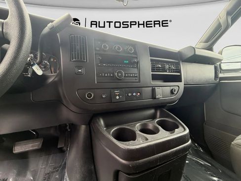 Used 2022 GMC Savana 2500 w/ Driver Convenience Package RWD image 20
