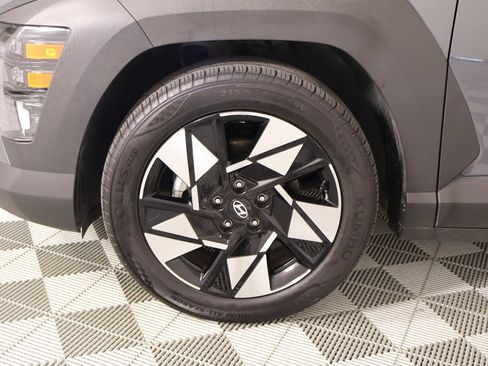 Used 2025 Hyundai Kona SEL image 16