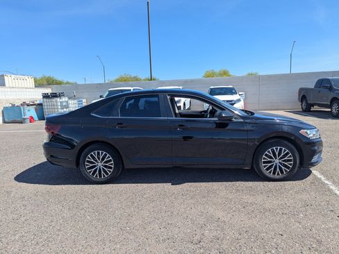 Used 2021 Volkswagen Jetta S image 5