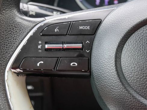 Used 2023 Hyundai Sonata SE FWD image 25