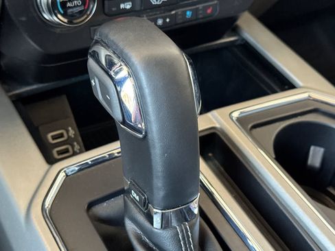 Used 2020 Ford F150 Lariat w/ Equipment Group 502A Luxury AWD/4WD image 23