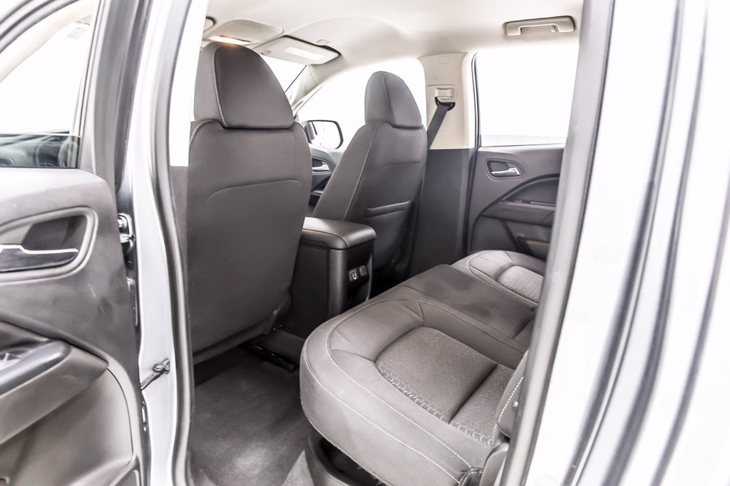 Used 2020 GMC Canyon SLE w/ Elevation Edition RWD image 32