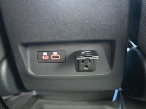 New 2026 Nissan Frontier PRO-4X w/ Pro-4x Convenience Package image 15